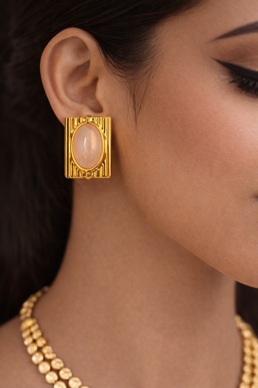 Vintage Glow Oval Earrings