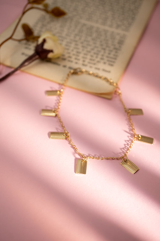 Golden Drape Charm Anklet