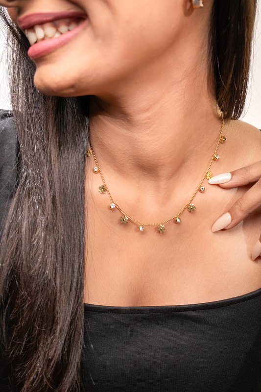 Dainty Daisy Drop Necklace