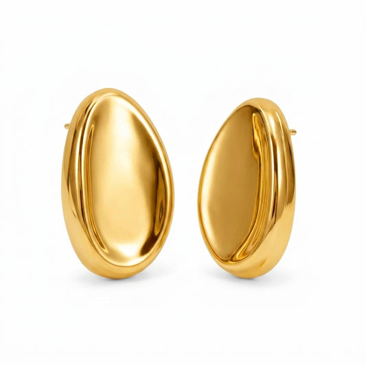 Luxe Oval Gold Gold Studs