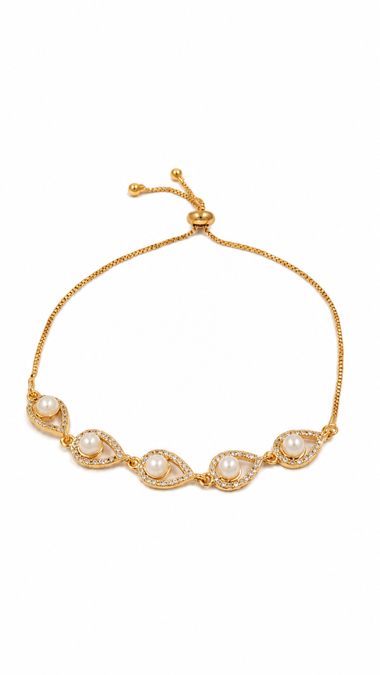 Pearl Embrace Bracelet