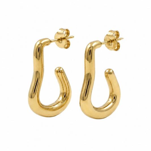 Minimal Gold Dangling Earrings