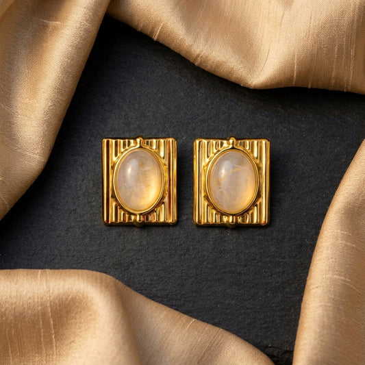 Vintage Glow Oval Earrings