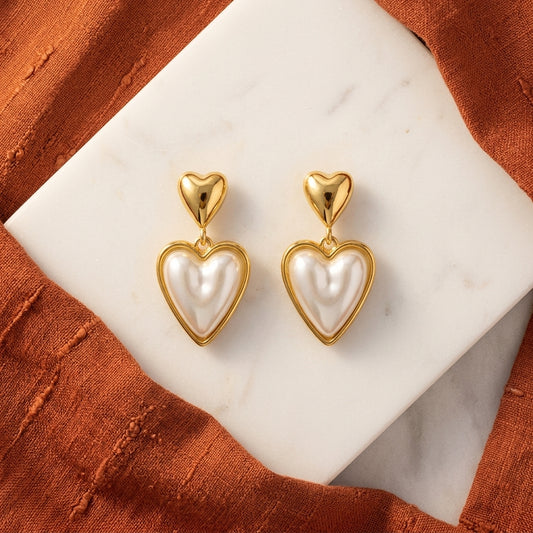 Pearl Glow Heart Earrings