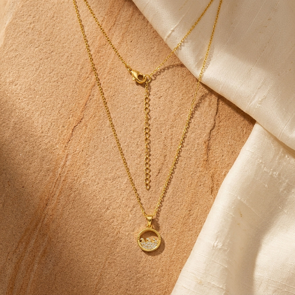 Radiant Circle Gold Pendant - photo 2