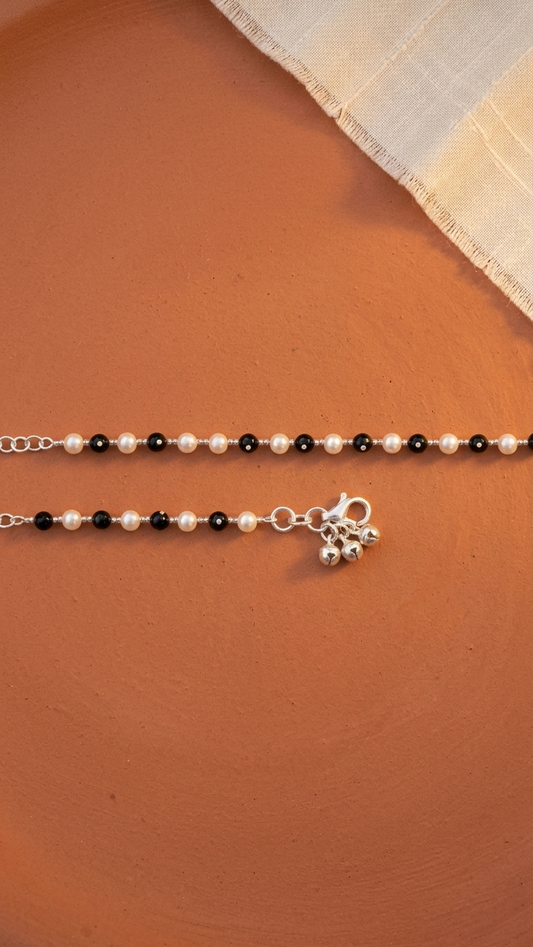 Midnight Pearl Toe Anklet